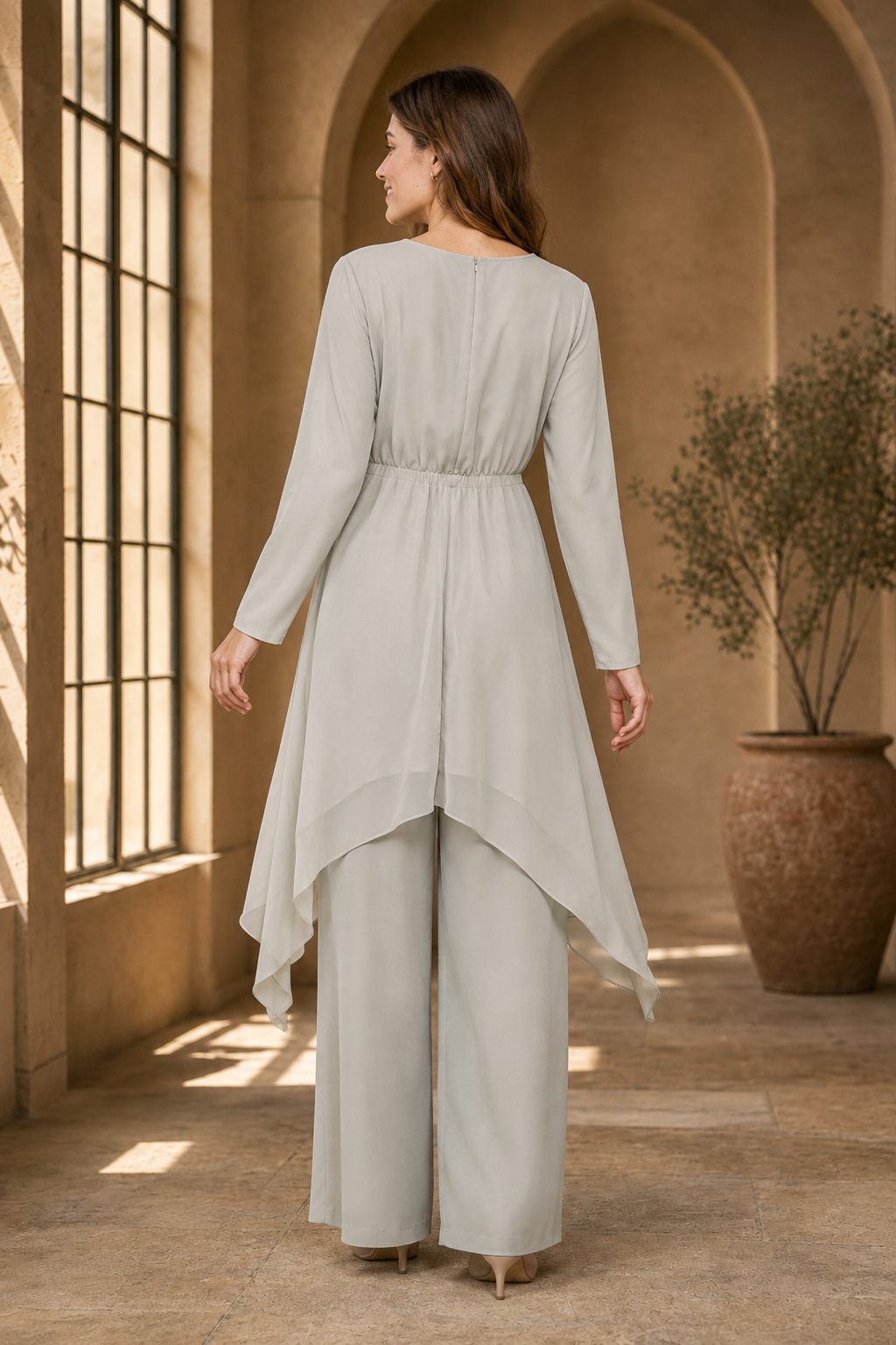 Pearl 72 tunic set back or construction